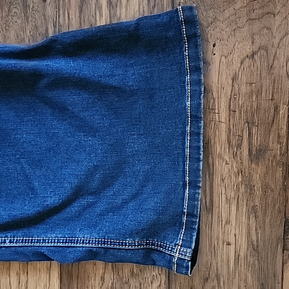 Torrid Jeans - Picture 5 of 5